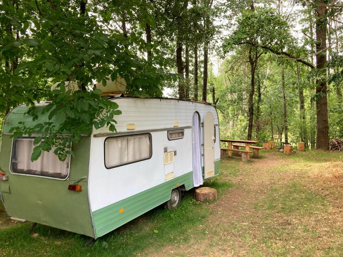 Karavan Na Louce Volenice  Exterior photo